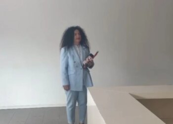 Mjekja dorëzoi dosjen për kreun e PD: Respekt për Berishën; nëse demokratët duan figurë të papërlyer, më votojnë