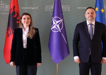 Ndryshime në Ministrinë e Mbrojtjes, Pranvera Skana emërohet zv/ministre.