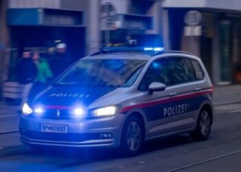 Ngjarje tragjike në familjen shqiptare në Austri: bashkëshorti vret gruan me kaçavidë