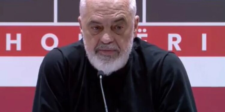 Njësitë që përfitojnë ndihmë ekonomike do të marrin karta" / Rama në Asamble të PS-së: "Do të blejnë ushqime sipas një liste, pa blerë pije alkoolike.