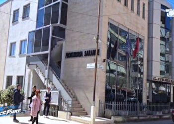 Oficeri më goditi, më kërcënuan se i denoncova te Fiksi, rrëfimi i Mirash Gjikolajt për tritolin nën makinë