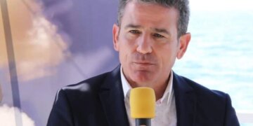 Opinion/ Aleksandër Çipa: Mistrecët e dalë kohe shfaqen në Shkup