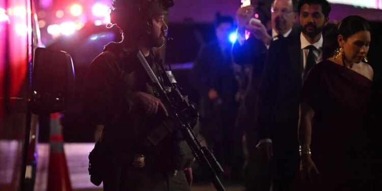 Pamë tmerr me sy — Dëshmitarët: sulm në darkën e Trump; aty Reagan u qëllua 45 vjet më parë