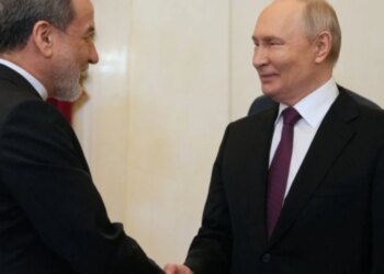 Paqe përmes luftërave të të tjerëve për të fituar favorin e Trumpit, kthimi i Putinit si ndërmjetës