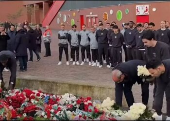 Paris Saint Germain, nderim për Diogo Jotan; vendosen lule në memorialin e portugezit