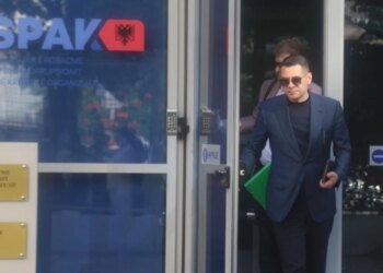 Pas Metës dhe Veliajt, edhe avokati i Ahmetajt kërkon që seanca të xhirohet për publikun