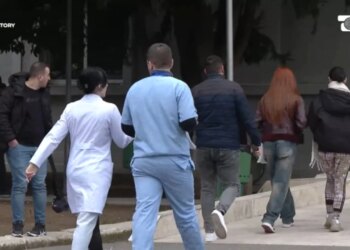 Përvoja e qytetarit: “Isha i detyruar të drejtohem te klinika private për operacion, pavarësisht se isha në urgjencë te Trauma, ku ishin të njëjtët mjekë”