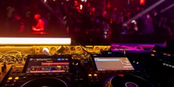 Pilot F1 kërkon tipe me pagesë; dalin detaje nga hetimet për skandalin e eskortave dhe festash në Milano