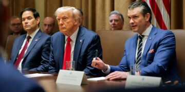 Plani i SHBA-së në rast dështimi të armëpushimit: Synimi i Ngushticës së Hormuzit dhe figurat që pengojnë marrëveshjen