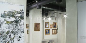 Policët piktorë ekspozojnë të parët punimet e tyre në galerinë, dikur pronë e Redian Rrajës