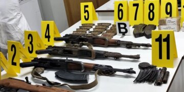 Policia kryen aksion në veri të Kosovës, sekuestrohen armë e municione në Zubin Potok