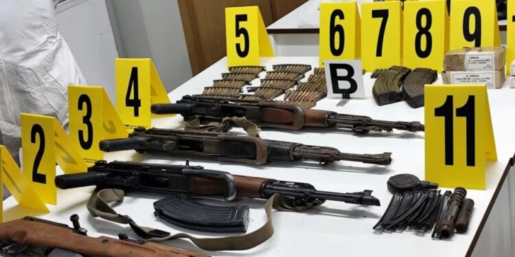 Policia kryen aksion në veri të Kosovës, sekuestrohen armë e municione në Zubin Potok