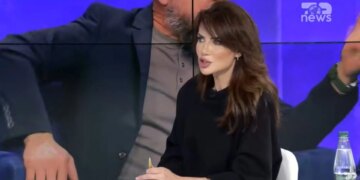Politikja dhe personalja shpesh përzihen — Grida Duma largoi Lelën në debatin Top Story, ndodh në studio të mëdha