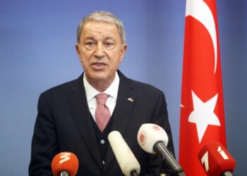 Postimi provokues i ish-ministrit turk të mbrojtjes: 'Pashkët e tua të fundit do janë këto'