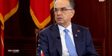 Presidenti Begaj reagon për sulmin në darkën e Trump në Washington Hilton: Sulme të tilla brutale minojnë demokracinë