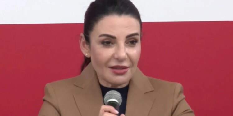 Punët e Shqipërisë shpesh mbulohen nga balta, Balluku në Asamblenë e PS-së: Harrohen ngjarjet e 13 viteve të fundit