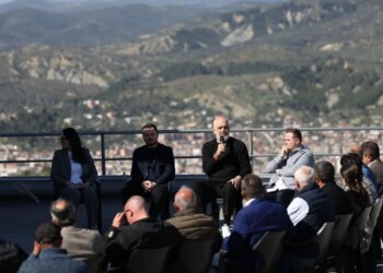 Rama: Jam i gatshëm të përballem me fakte, korrupsioni po luftohet si kurrë më parë.