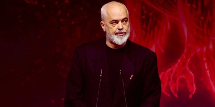 Rama në Samitin e Diasporës: Shqipëria ishte gati dhe hapi grupkapitujt me BE