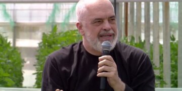 Rama për negociatat: Njerëzit e ligj përdorin shqiptarët si mish për top ndaj qeverisë.