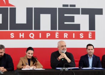 Rama për opozitën: "Shkojnë në kryeqytetet e Europës dhe copëtojnë vendin e tyre"