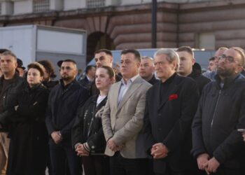 “Reducimi i akcizës është një manipulim”/ Berisha lidhur me rritjen e çmimit të naftës: Shqipëria ka taksat më të larta fiskale.