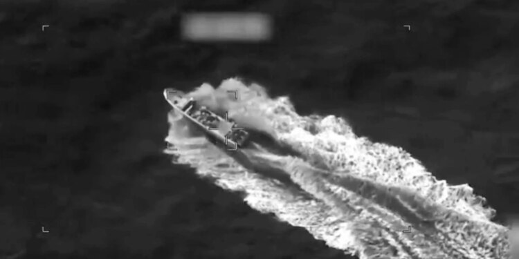 SHBA godet një tjetër skaf trafiku droge në Paqësor; 3 në bord humbasin jetën, numri i viktimave 185