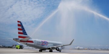 SHBA-ja dhe Venezuela rivendosin marrëdhënie diplomatike; fluturimi Miami-Karakas, i pari që nga 2019, u ul me sukses