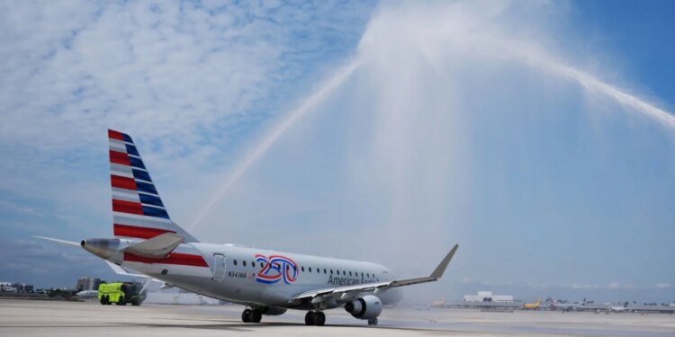 SHBA-ja dhe Venezuela rivendosin marrëdhënie diplomatike; fluturimi Miami-Karakas, i pari që nga 2019, u ul me sukses