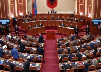 SPAK nis hetimet për AKSHI-n, PD paraqet në Kuvend kërkesën për krijimin e Komisionit Hetimor.