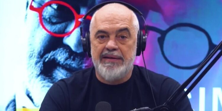 Samiti i Diasporës në Tiranë, Rama: Shqipëria e zgjeruar përtej kufijve të saj