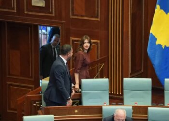 Seanca ndalet sërish; përpjekja e fundit për zgjedhjen e presidentit të Kosovës në orën 23:00