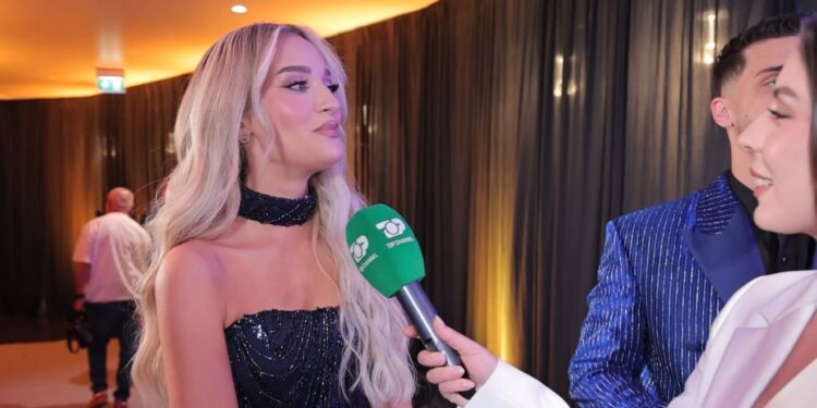 Selin, për herë të parë pas fitores, ironizon miqtë e BBV dhe shpreh dashurinë për Gimbon