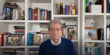 “Shqipëria mban taksën më të lartë në nivel global”/ Berisha reagon ndaj Ramës për çmimin e naftës: Ulja e akcizës është një tallje.