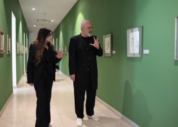 Shqipëria nënshkruan marrëveshje 6 mld USD për gaz; Ambasadorja amerikane: Jeni vend ndërlidhës; Rama: Vlora pikë kritike energjie