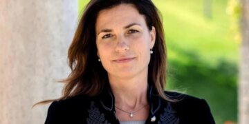 Skandali i ish-bashkëshortes së kryeministrit të sapozgjedhur të Hungarisë: akuzat për dhunë dhe pozita si ministre e Drejtësisë