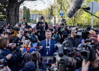Sondazhet tregojnë fituesin përballë Orban, lideri i opozitës hungareze: Jemi optimistë, por të kujdesshëm