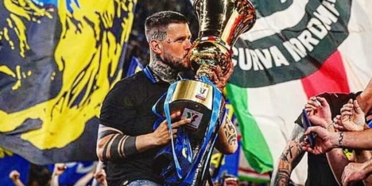 Superoperacion kundër mafies në Itali, 54 persona të ndaluar, përfshirë ish-liderin e tifozëve ultras të Interit, Ferdico