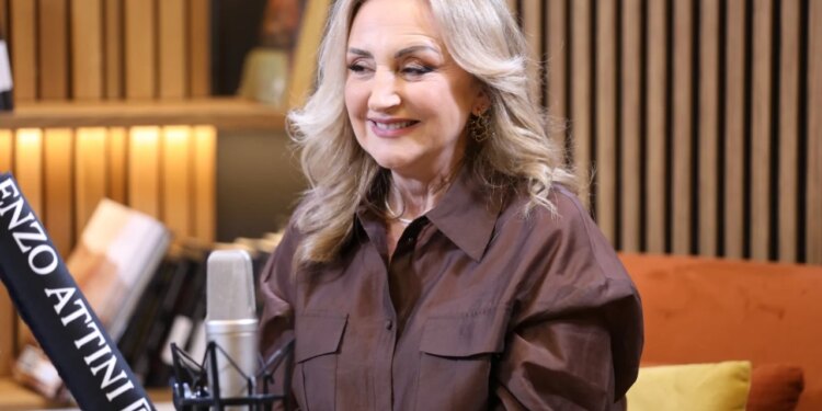 “Takimi që ndryshon gjithçka: Rrëfimi emocionues i Marianos Kondi mbi momentin pas 50 viteve me babain e tij”