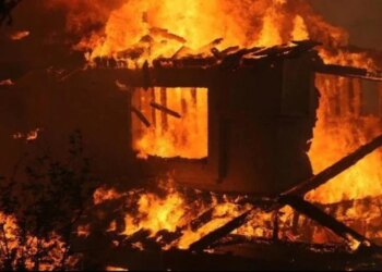 Tragjedi në Kosovë: babai dhe dy fëmijë të mitur vdesin në banesë pas shpërthimit të bombolës së gazit