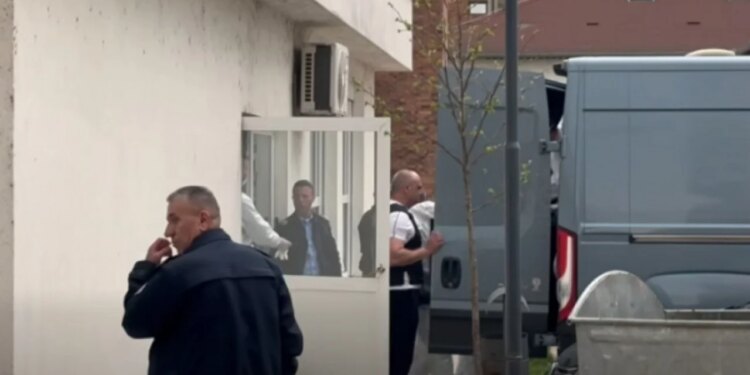 Tragjedia me 3 viktima në Kosovë: e afërmja që tentoi t’i shpëtonte, I mora fëmijët, pa shenja jete