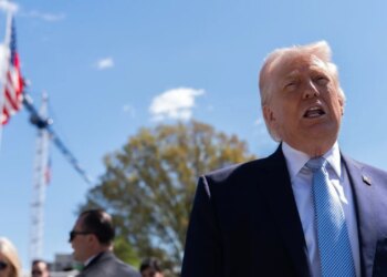 Trump: Urrejtja mes Putin e Zelenskyt qesharake; po bisedoj me të dy dhe punojmë për Rusi-Ukrainë