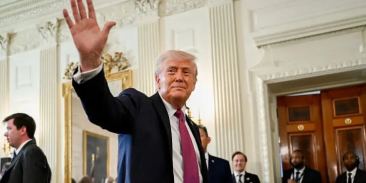 Trump shpresëplotë: Irani dëshiron të na bëjë një ofertë, do ta shohim