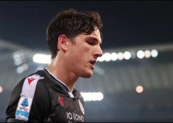 Udinese-Como shënon një rekord të papërshtatshëm; Zaniolo, italiani i vetëm në formacionin fillestar.