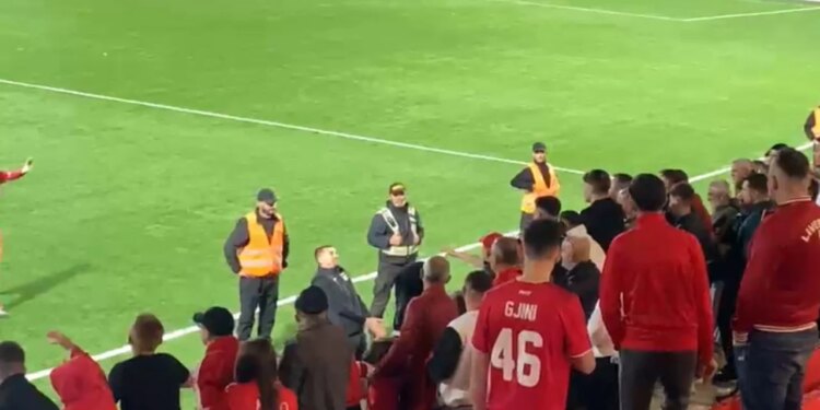 :VIDEO/ Barazimi me Bylisin acaron tifozët e Partizanit, trajneri Kërnaja i afrohet tribunës dhe premton fitore ndaj Tiranës
