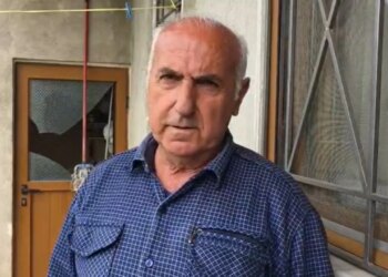 Vëllai i pronarit flet për grabitësin e gjetur të pajetë në shtëpi: Ishte i maskuar dhe i përgatitur për vjedhje.