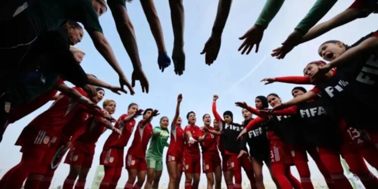 Vendimi historik i FIFA: Kombëtarja afgane e vajzave Afghan Women do të marrë pjesë në kompeticionet zyrtare