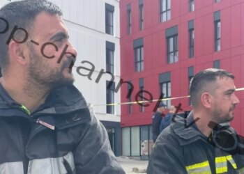 Zjarri shkrumboi pallatin 12 katësh pranë QSUT, zjarrfikësit në krye të detyrës gjatë natës