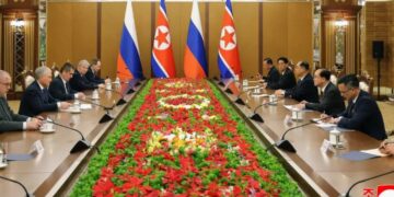 Zyrtarë të lartë rusë në Korenë e Veriut synojnë marrëveshje ushtarake afatgjatë