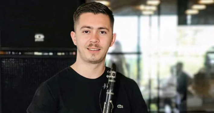 25-vjeçari i njohur si instrumentist arrestohet në flagrancë për trafik armësh të zjarrit