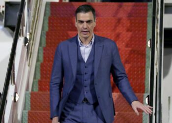 Aeroplani që do të çonte Pedro Sánchez në Armeni bëri ulje emergjente në Ankara — çfarë ndodhi?